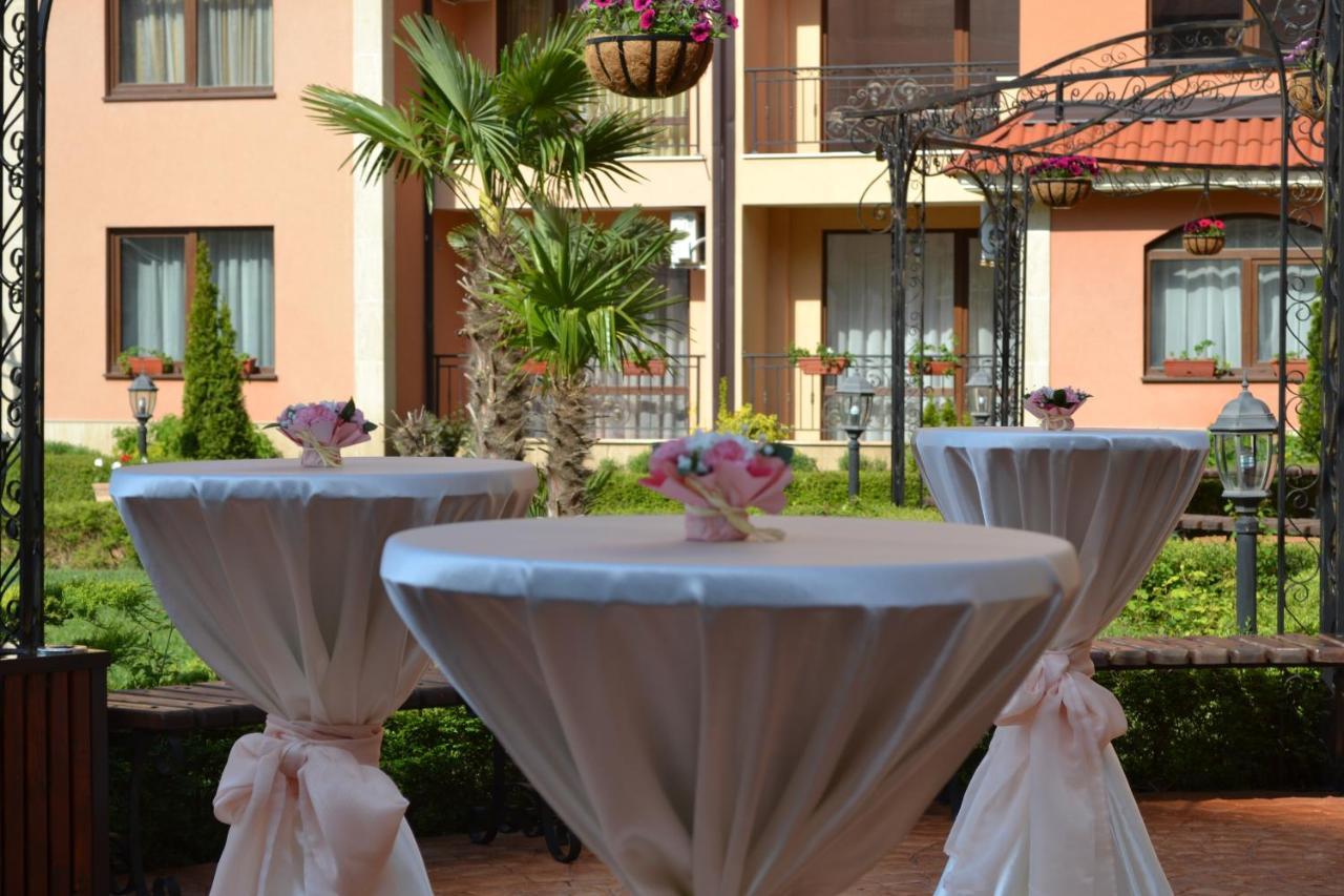 Hotel & Diamant