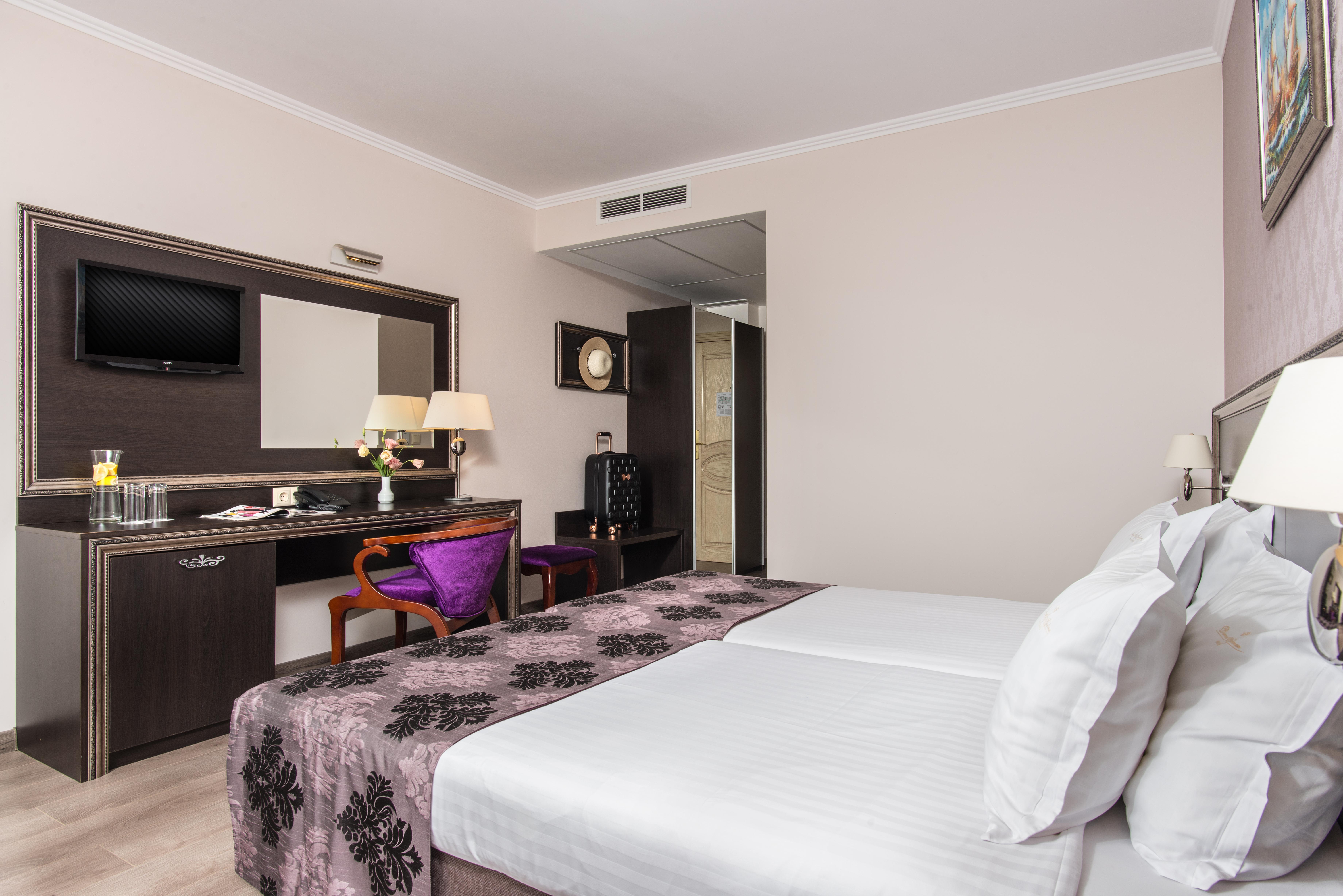 Hotel & Diamant