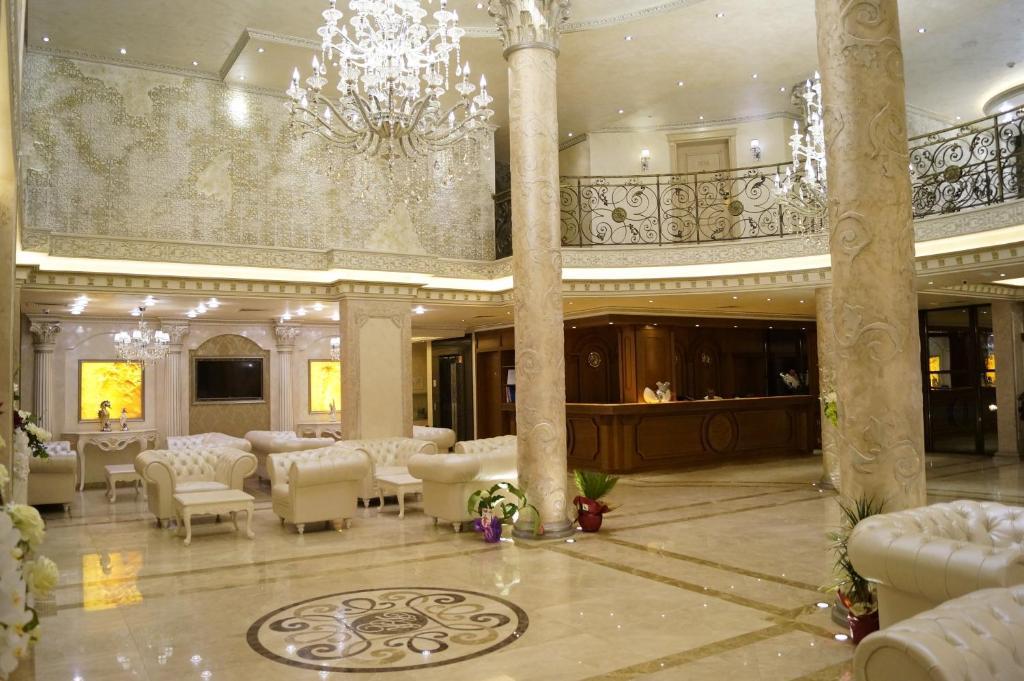 Hotel & Diamant 4*